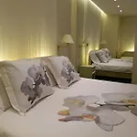 호텔 Lilla 데센자노델가르다