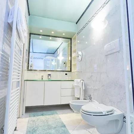 מלון Lilla דסנזאנו דל גארדה