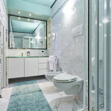 Lilla Hotel Desenzano del Garda