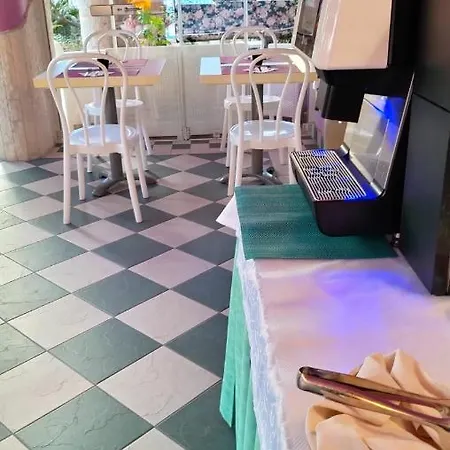Lilla Hotel Desenzano del Garda