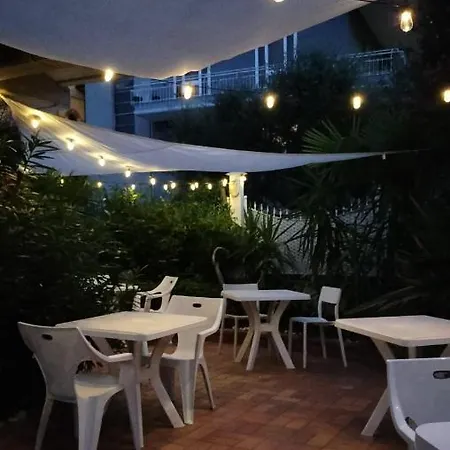 Lilla Hotel 3*