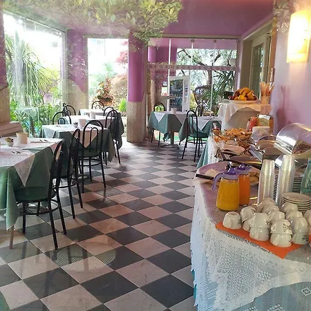 מלון Lilla דסנזאנו דל גארדה