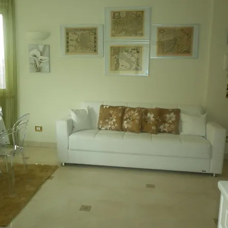 Hotel Lilla 3*
