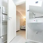 Lilla Ντεζεντσάνο ντελ Γκάρντα