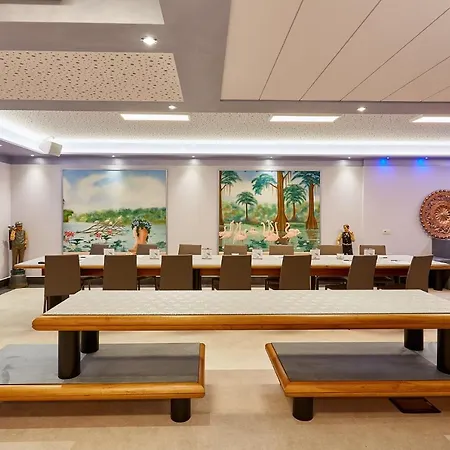 Hotel Lilla 3*