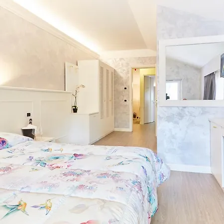 Hotel Lilla 3*