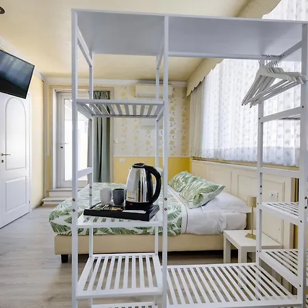 Lilla 3* Desenzano del Garda