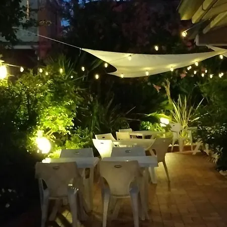 Hotel Lilla Desenzano del Garda